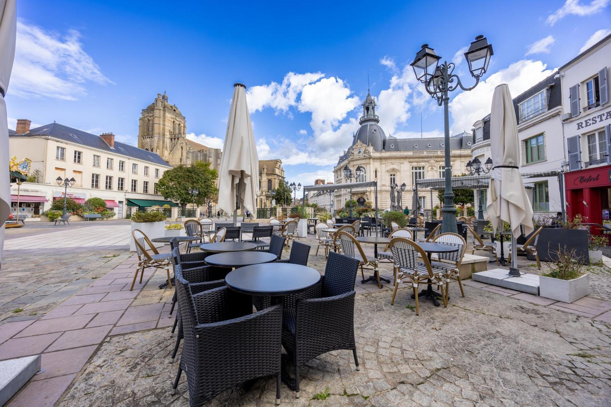 Hotel Le Beffroi Dreux Dış mekan fotoğraf