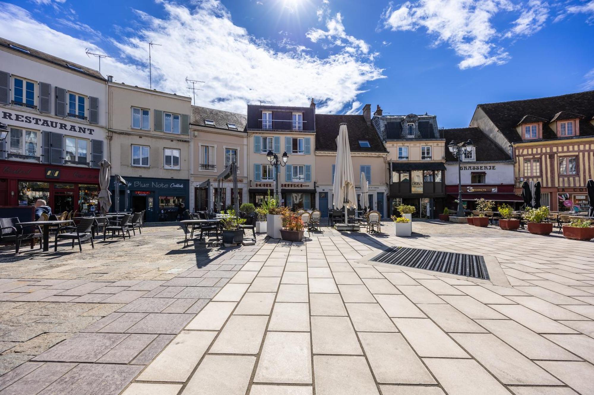 Hotel Le Beffroi Dreux Dış mekan fotoğraf