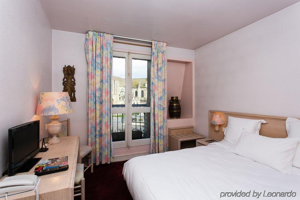 Hotel Le Beffroi Dreux Dış mekan fotoğraf