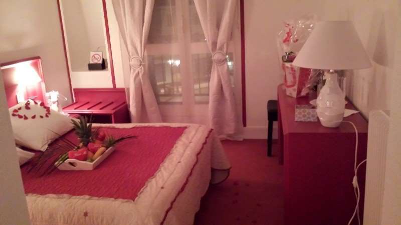 Hotel Le Beffroi Dreux Oda fotoğraf