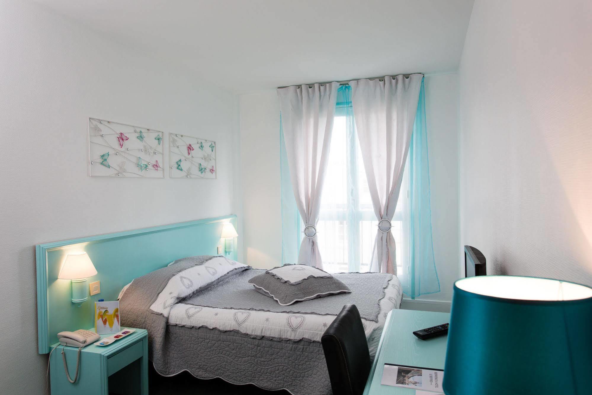 Hotel Le Beffroi Dreux Dış mekan fotoğraf